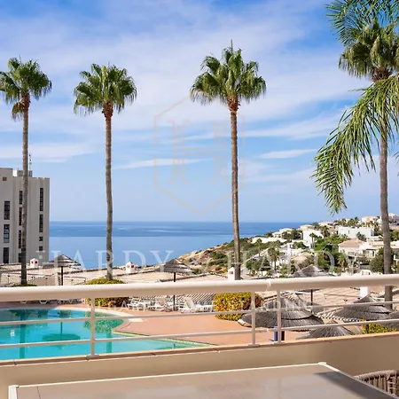 شقة Sea View With Pool - Walk To - N34 *