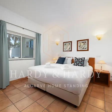 Sea View With Pool - Walk To - N34 Apartman